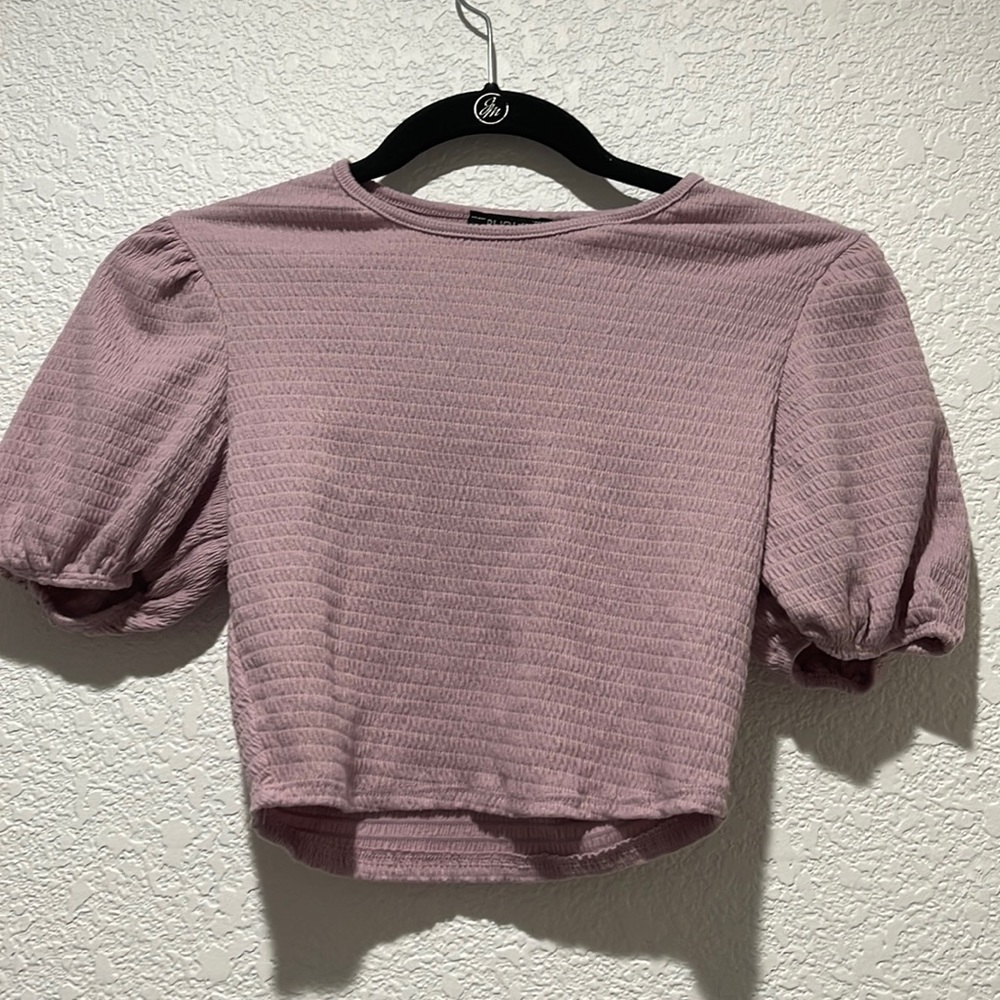 Purple puffy sleeves crop top